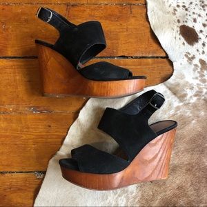 Lucky Brand Wooden Wedges
